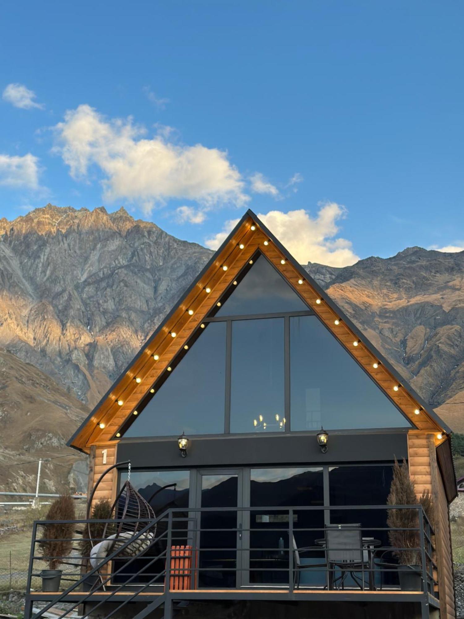 Kazbegi Story Villa Kültér fotó