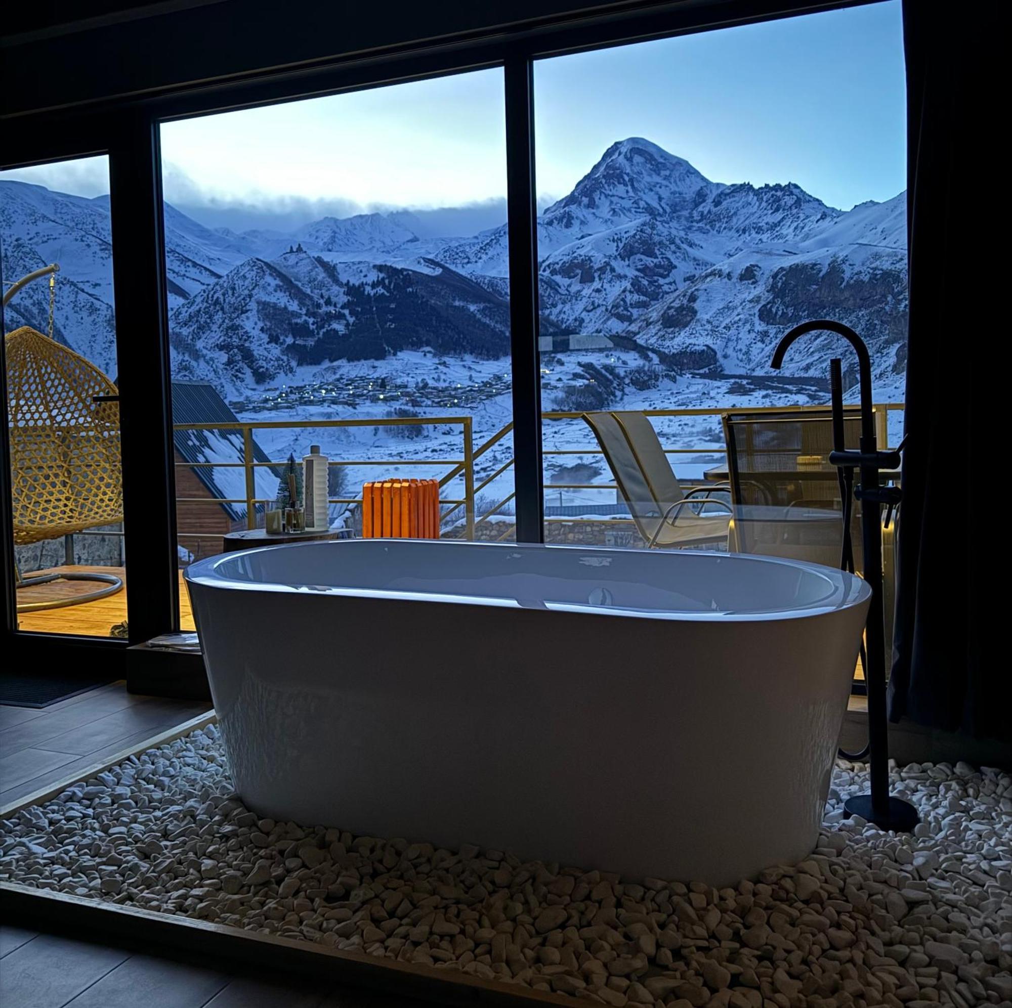 Kazbegi Story Villa Kültér fotó